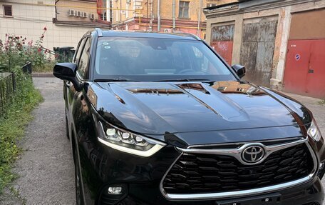 Toyota Highlander, 2025 год, 4 950 000 рублей, 1 фотография