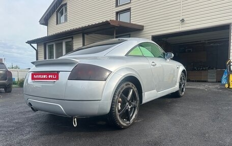 Audi TT, 1999 год, 580 000 рублей, 18 фотография