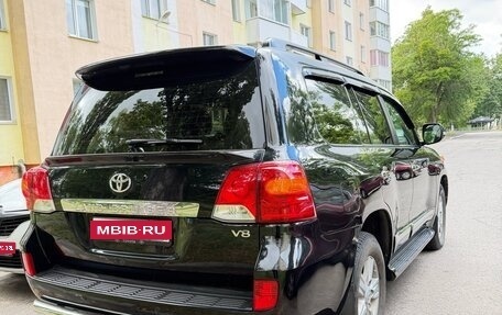Toyota Land Cruiser 200, 2013 год, 4 200 000 рублей, 1 фотография