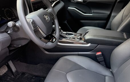 Toyota Highlander, 2025 год, 4 950 000 рублей, 11 фотография
