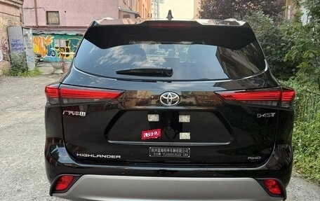 Toyota Highlander, 2025 год, 4 950 000 рублей, 10 фотография