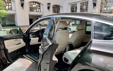 BMW 5 серия, 2013 год, 1 900 000 рублей, 4 фотография