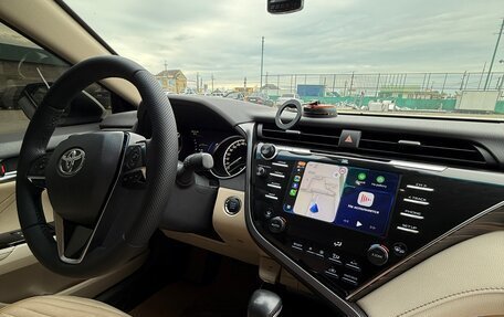 Toyota Camry, 2019 год, 2 900 000 рублей, 9 фотография