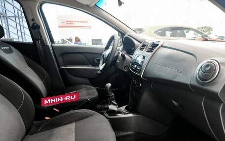 Renault Logan II, 2020 год, 990 000 рублей, 15 фотография