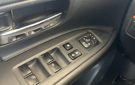 Mitsubishi Outlander III рестайлинг 3, 2013 год, 1 500 000 рублей, 15 фотография