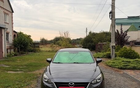 Mazda 3, 2014 год, 1 250 000 рублей, 2 фотография