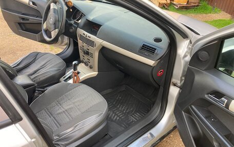 Opel Astra H, 2008 год, 350 000 рублей, 3 фотография