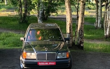 Mercedes-Benz E-Класс, 1993 год, 430 000 рублей, 2 фотография