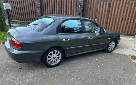 Hyundai Sonata IV рестайлинг, 2006 год, 370 000 рублей, 3 фотография