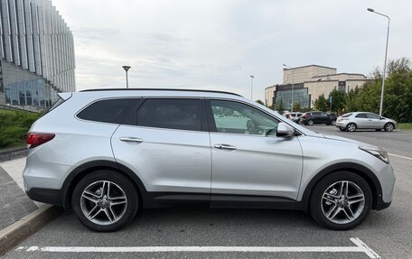 Hyundai Santa Fe III рестайлинг, 2017 год, 2 135 000 рублей, 4 фотография