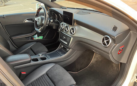 Mercedes-Benz CLA, 2018 год, 2 650 000 рублей, 7 фотография