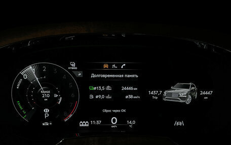 Bentley Bentayga I, 2023 год, 21 900 000 рублей, 11 фотография