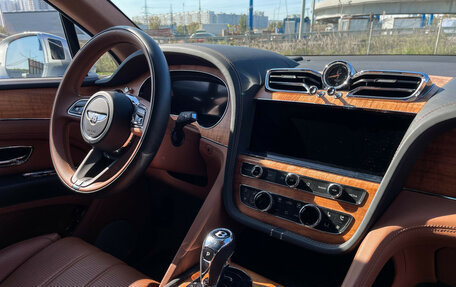 Bentley Bentayga I, 2023 год, 21 900 000 рублей, 9 фотография