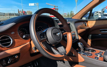 Bentley Bentayga I, 2023 год, 21 900 000 рублей, 13 фотография