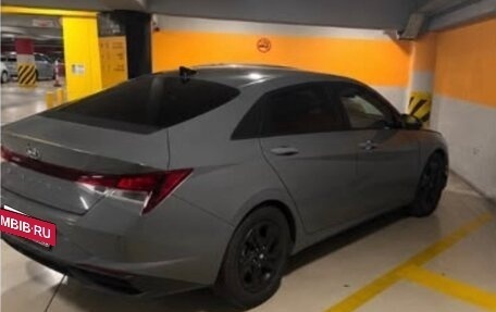 Hyundai Elantra, 2022 год, 2 000 000 рублей, 3 фотография
