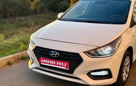 Hyundai Solaris II рестайлинг, 2017 год, 699 000 рублей, 4 фотография