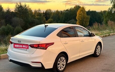 Hyundai Solaris II рестайлинг, 2017 год, 699 000 рублей, 5 фотография