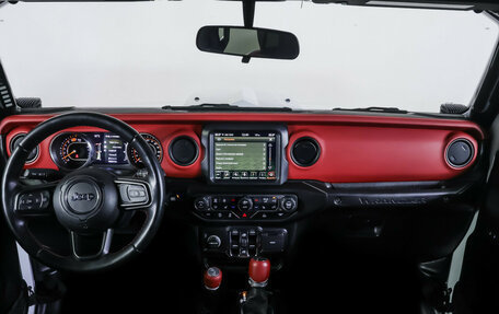 Jeep Wrangler, 2022 год, 4 500 000 рублей, 14 фотография
