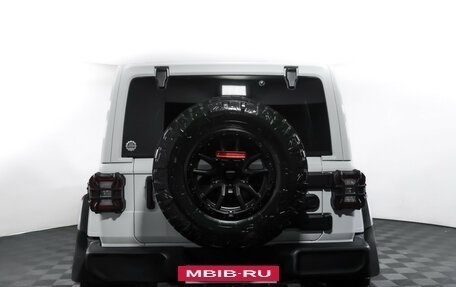 Jeep Wrangler, 2022 год, 4 500 000 рублей, 6 фотография