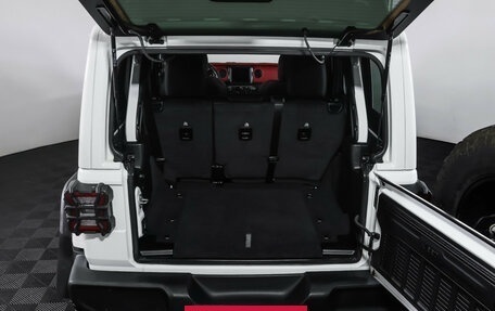 Jeep Wrangler, 2022 год, 4 500 000 рублей, 9 фотография