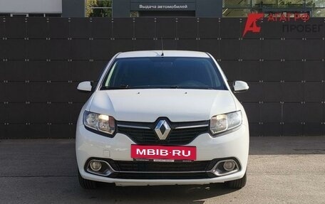 Renault Logan II, 2016 год, 699 000 рублей, 2 фотография