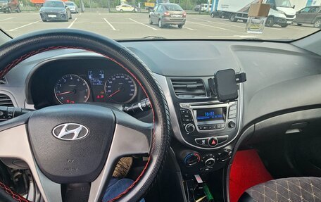 Hyundai Solaris II рестайлинг, 2016 год, 438 000 рублей, 14 фотография