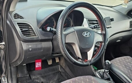 Hyundai Solaris II рестайлинг, 2016 год, 438 000 рублей, 15 фотография