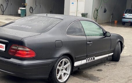 Mercedes-Benz CLK-Класс, 2000 год, 250 000 рублей, 5 фотография