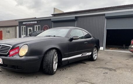 Mercedes-Benz CLK-Класс, 2000 год, 250 000 рублей, 2 фотография