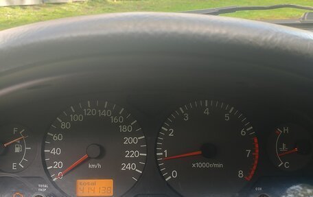 Toyota Avensis III рестайлинг, 2001 год, 350 000 рублей, 10 фотография