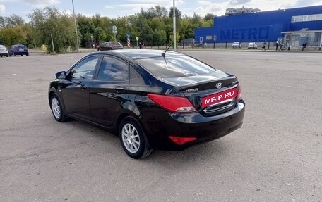 Hyundai Solaris II рестайлинг, 2014 год, 1 170 000 рублей, 5 фотография