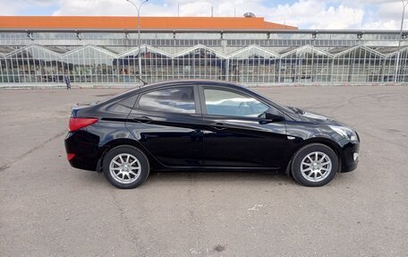Hyundai Solaris II рестайлинг, 2014 год, 1 170 000 рублей, 8 фотография