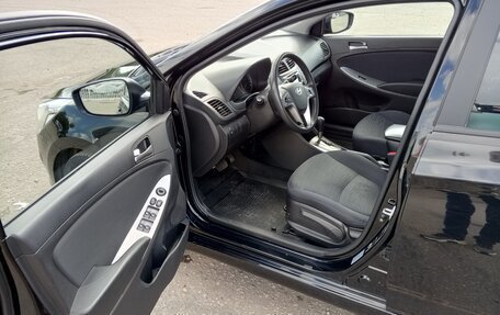 Hyundai Solaris II рестайлинг, 2014 год, 1 170 000 рублей, 9 фотография