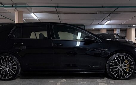 Volkswagen Golf R VII, 2019 год, 4 300 000 рублей, 3 фотография