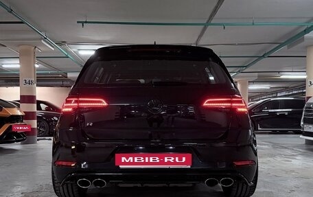 Volkswagen Golf R VII, 2019 год, 4 300 000 рублей, 2 фотография