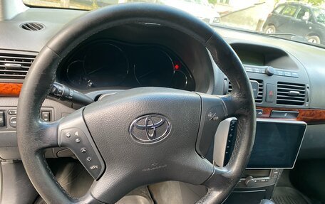 Toyota Avensis III рестайлинг, 2004 год, 690 000 рублей, 16 фотография