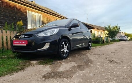 Hyundai Solaris II рестайлинг, 2013 год, 700 000 рублей, 5 фотография