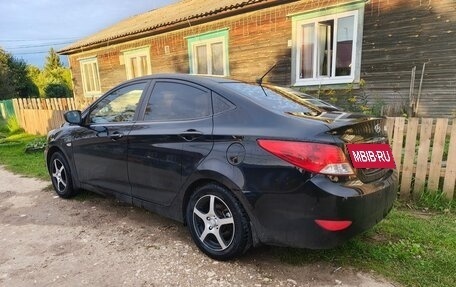 Hyundai Solaris II рестайлинг, 2013 год, 700 000 рублей, 6 фотография