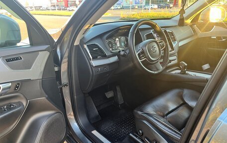 Volvo XC90 II рестайлинг, 2017 год, 2 990 000 рублей, 10 фотография