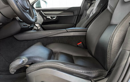 Volvo V90 Cross Country I рестайлинг, 2019 год, 3 950 000 рублей, 26 фотография