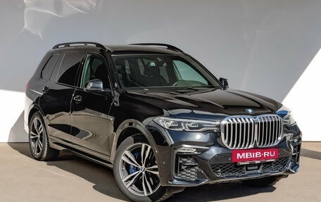 BMW X7, 2021 год, 7 800 000 рублей, 3 фотография