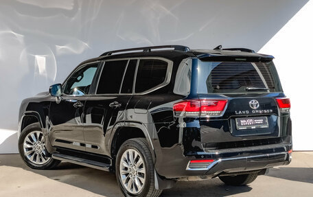 Toyota Land Cruiser, 2023 год, 11 450 000 рублей, 7 фотография