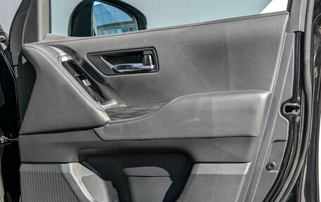 Toyota Land Cruiser, 2023 год, 11 450 000 рублей, 25 фотография