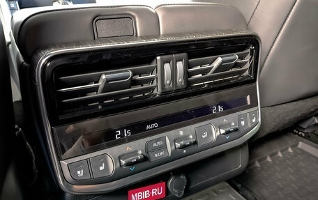 Toyota Land Cruiser, 2023 год, 11 450 000 рублей, 28 фотография