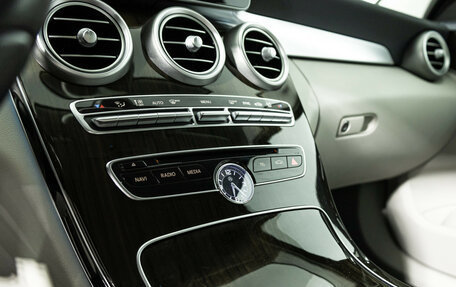 Mercedes-Benz C-Класс, 2015 год, 2 449 777 рублей, 21 фотография