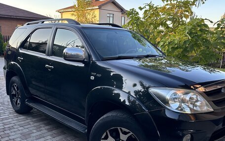 Toyota Fortuner I, 2005 год, 2 800 000 рублей, 2 фотография