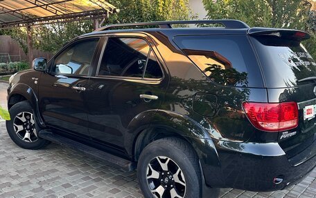 Toyota Fortuner I, 2005 год, 2 800 000 рублей, 5 фотография