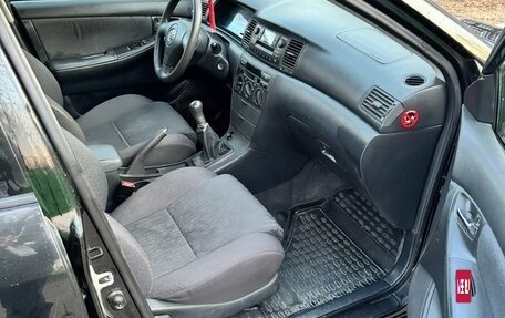 Toyota Corolla, 2003 год, 600 000 рублей, 11 фотография