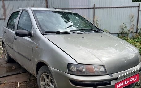Fiat Punto III Punto Evo рестайлинг, 2001 год, 165 000 рублей, 1 фотография