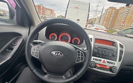 KIA cee'd I рестайлинг, 2008 год, 700 000 рублей, 10 фотография